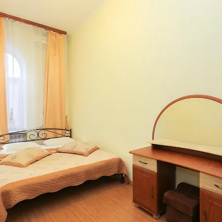 Apartment Grata - *